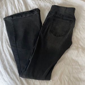 Free People penny pull on flare jeans - size 28.